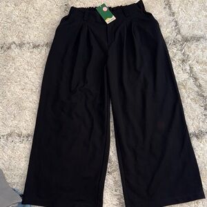 HALARA Charcoal Pleated Trousers